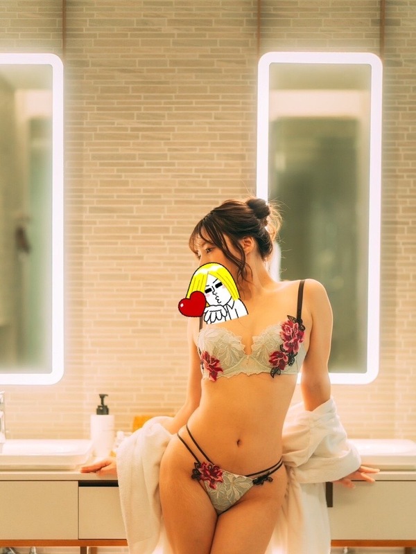 愛川 マイの写真3枚目